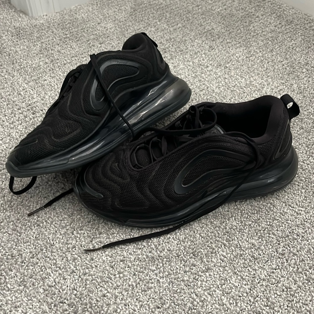 All Black Nike Air Max 720